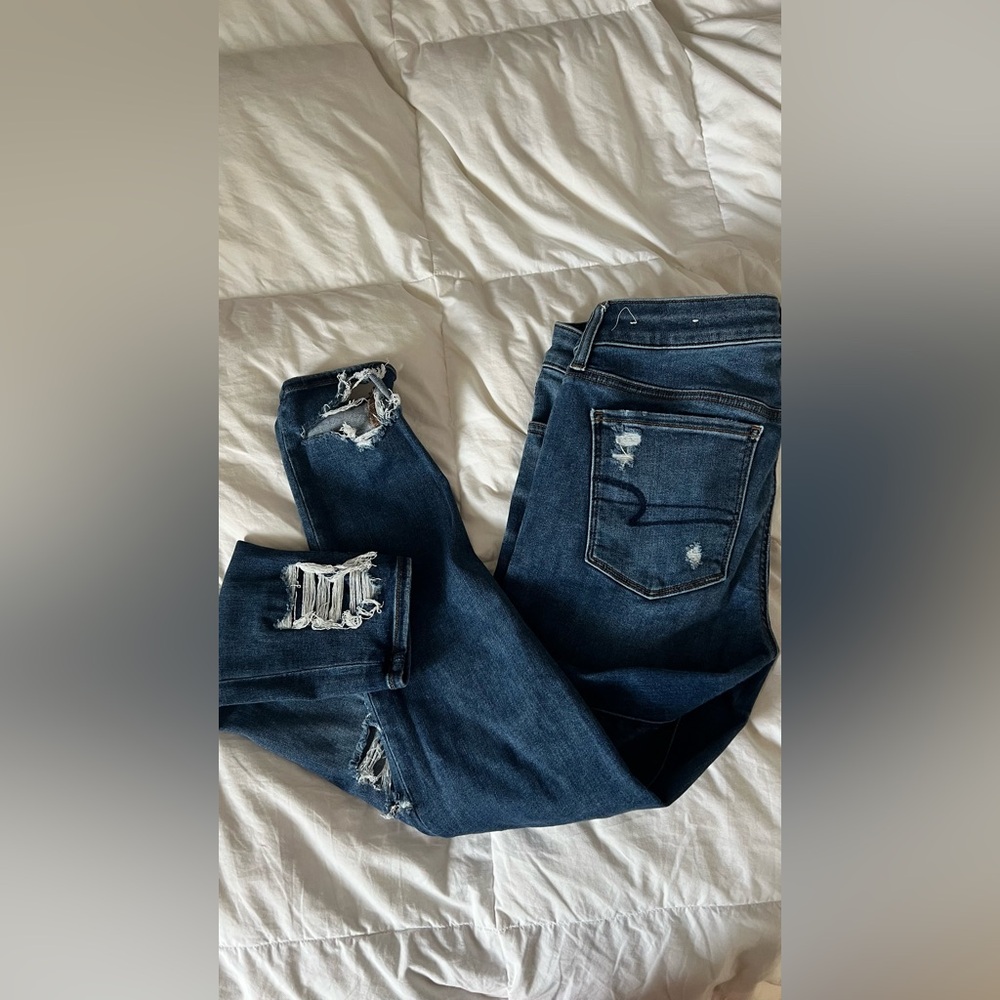 Distressed Destroyed Skinny Crop Jeans